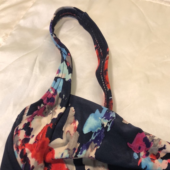 🔥🔥KATE SPADE Floral Bikini Swim Suit (2pcs) NWOT - Picture 4 of 9